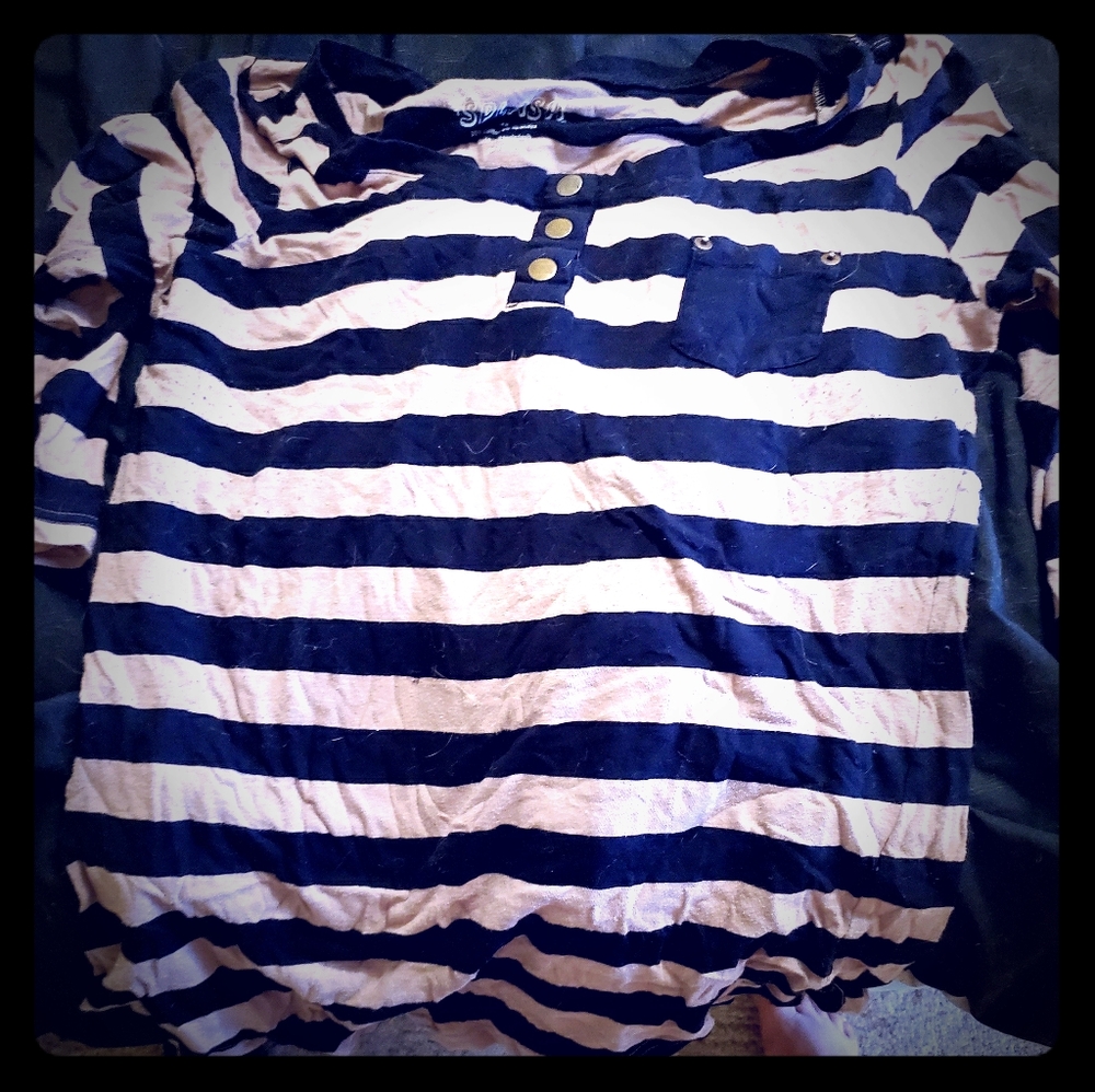Stripped top